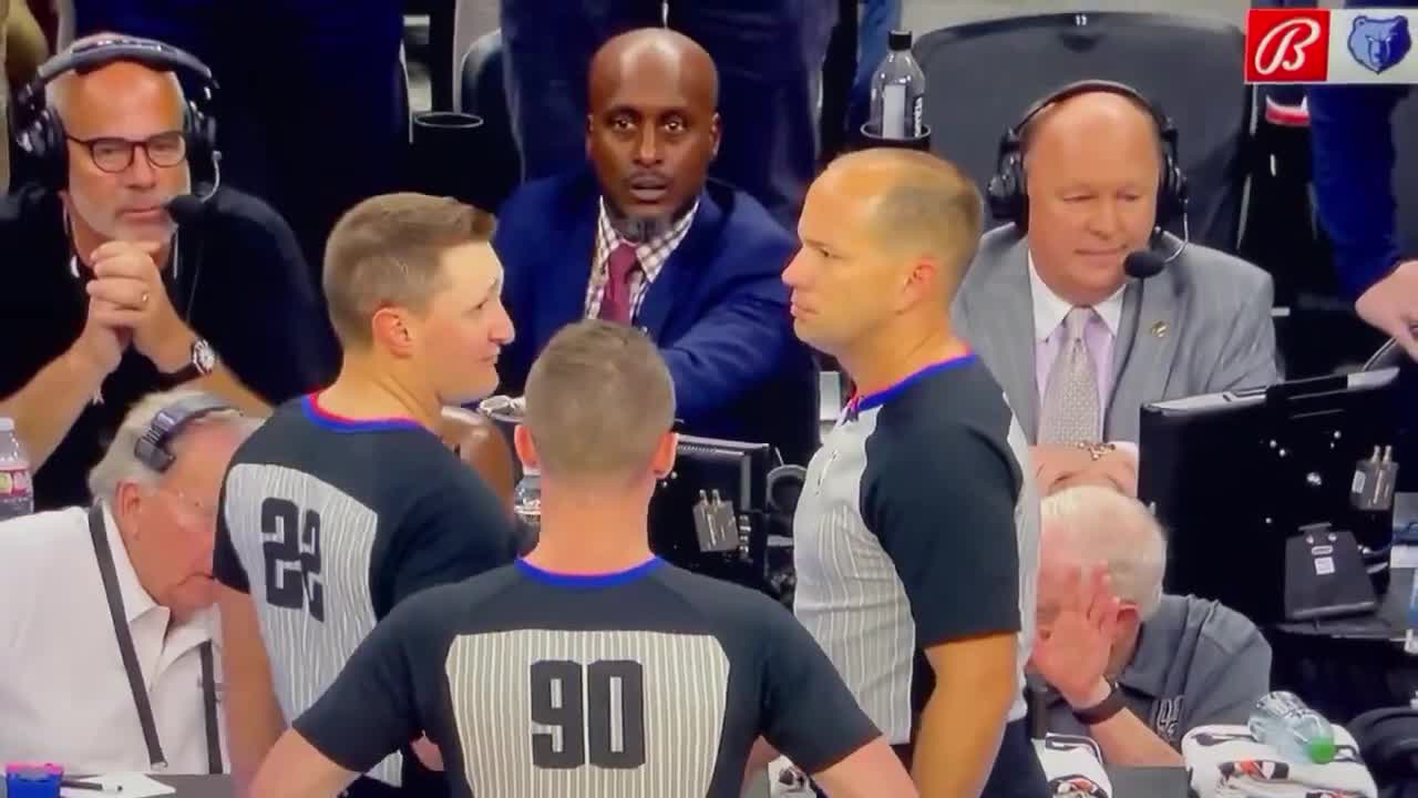 Grizzlies broadcast crew chews out refs live on air after they didn’t notice the clock didn’t run OT