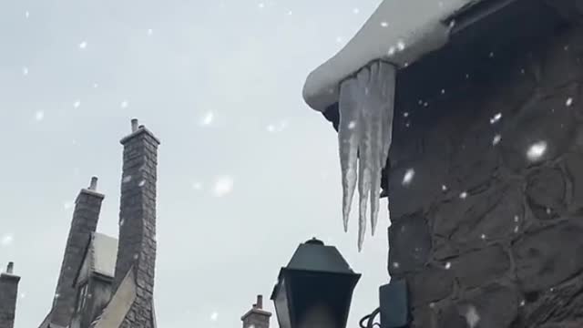 povit's the first snowy hogsmeade trip of the season