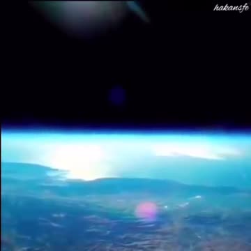 FLAT EARTH DOG ITS FLAT WITHOUT A FISH EYE LENSE