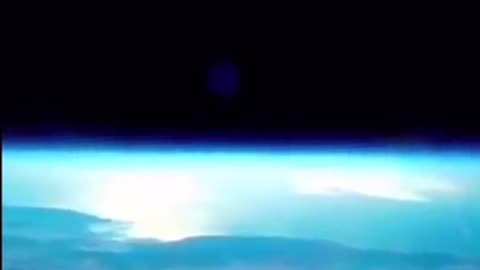 FLAT EARTH DOG ITS FLAT WITHOUT A FISH EYE LENSE