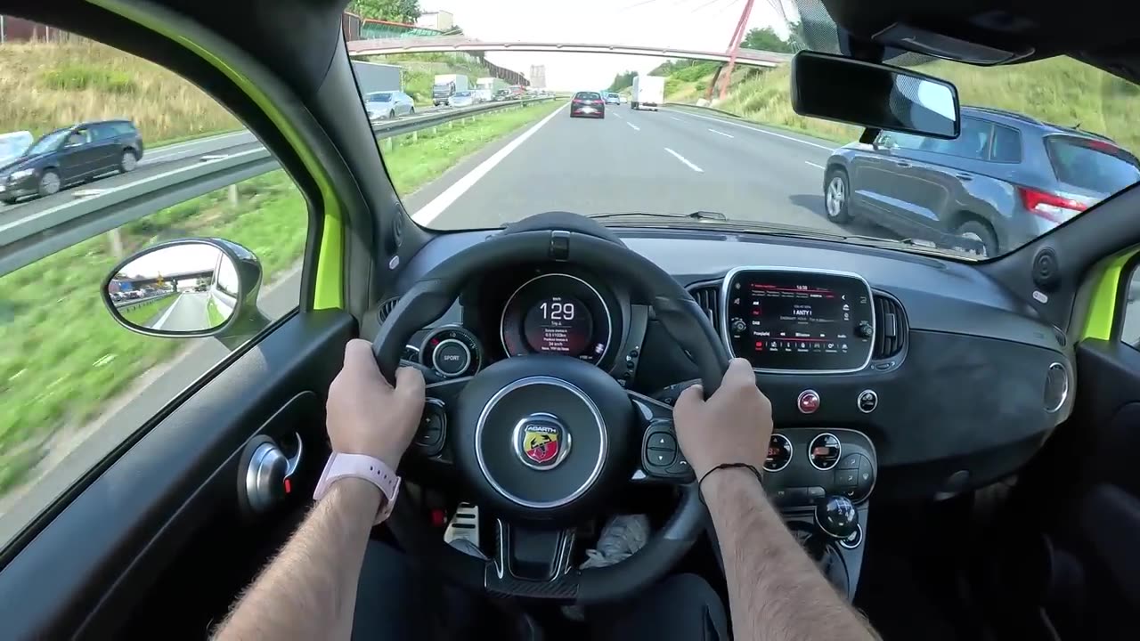 Abarth 595 Competizione [1.4 T-JET 180HP] _0-100_ POV Test Drive