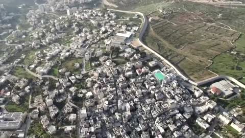 Gazans take Hebrew classes to get Israeli permits