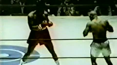 1972-05-11 George Foreman vs Miguel Angel Paez