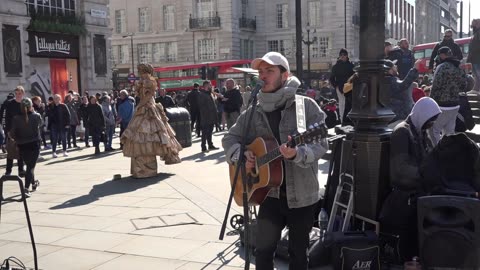 River Busking London England 11th April 2019. 2