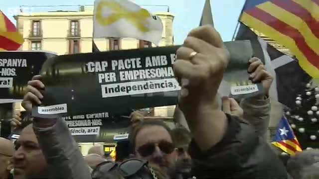 Manifestación separatista en Barcelona contra la derogación de la sedición