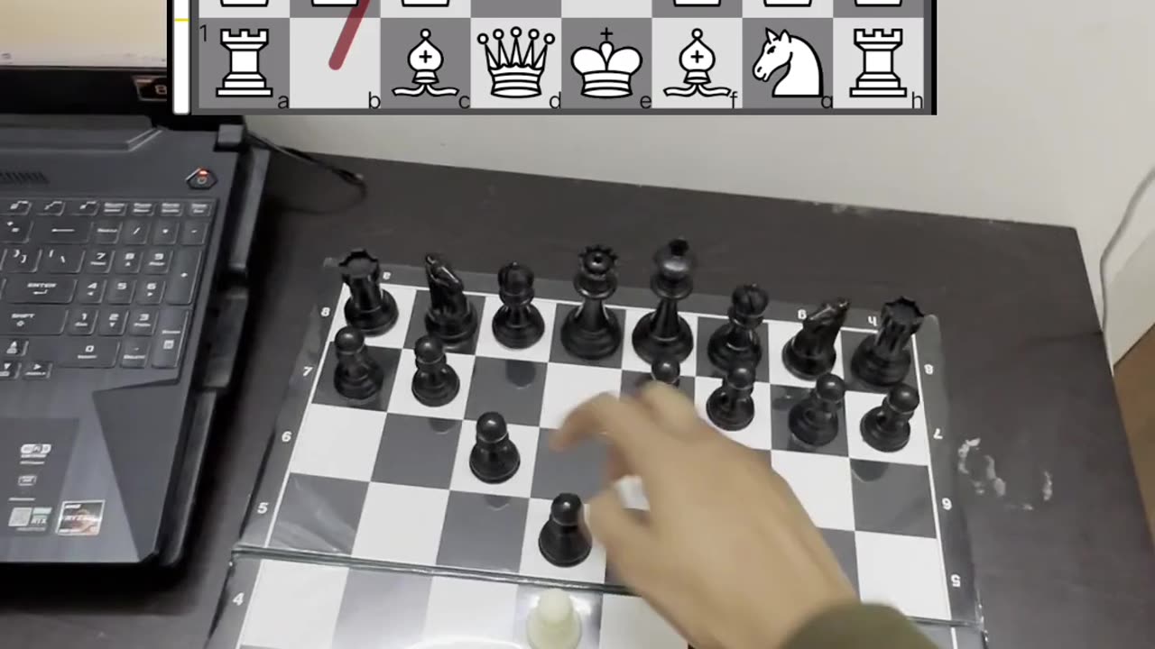 EASY CHESS TRAP THAT WILL SHOCK YOUR OPPENENT!!