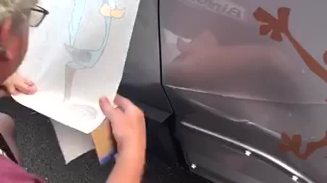 The best way to cover damage to you car | LADbible