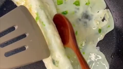 Korean egg - 계란말이 🍳 | How to cook this | Amazing short cooking video | Recipe and food hacks