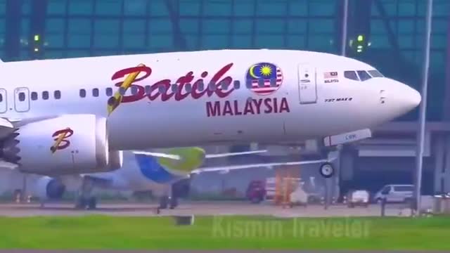 BATIK AIR MALAYSIA BOEING 737 MAX8 LANDING JAKARTA