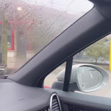 ΟΥΡΕΣ Αμερικανών έξω από τράπεζες!! Φοβούνται μεγάλο ΚΡΑΧ