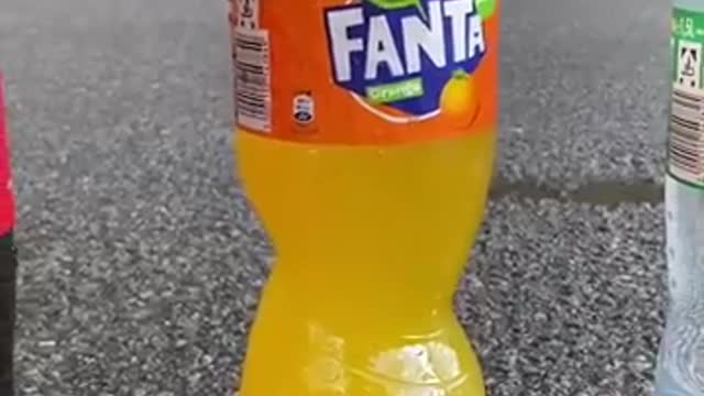 Coca Cola 2C Fanta 2C Sprite und Mentos Experiment