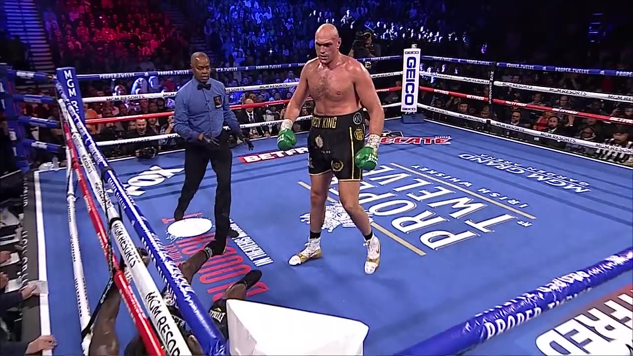 Wilder vs Fury 2: Tyson Fury defeats Deontay Wilder | HIGHLIGHTS