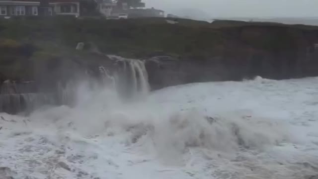 big waves in santa cruz
