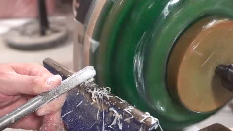 Woodturning | The Jade Brick Bowl3