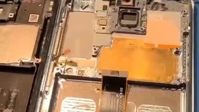 5G 폰 안에 5G가 없다?