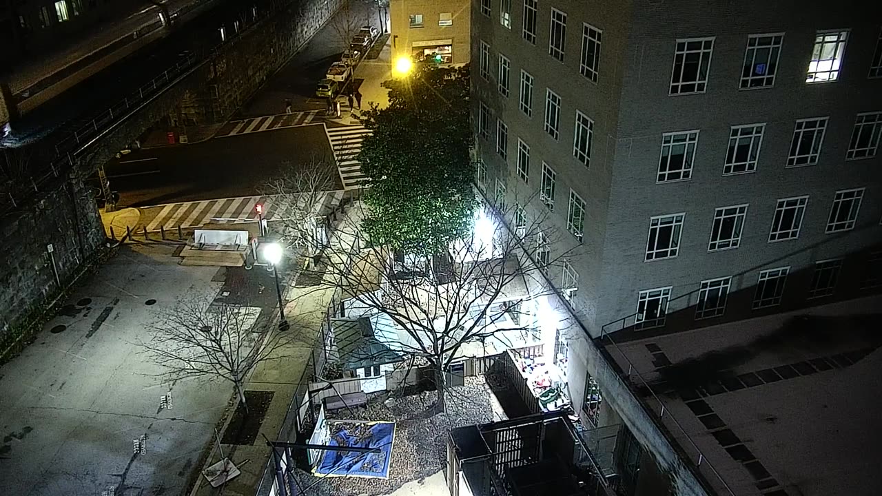 3823FHOBRFSouthRoof_2021-01-06_06h40min05s850ms.mp4