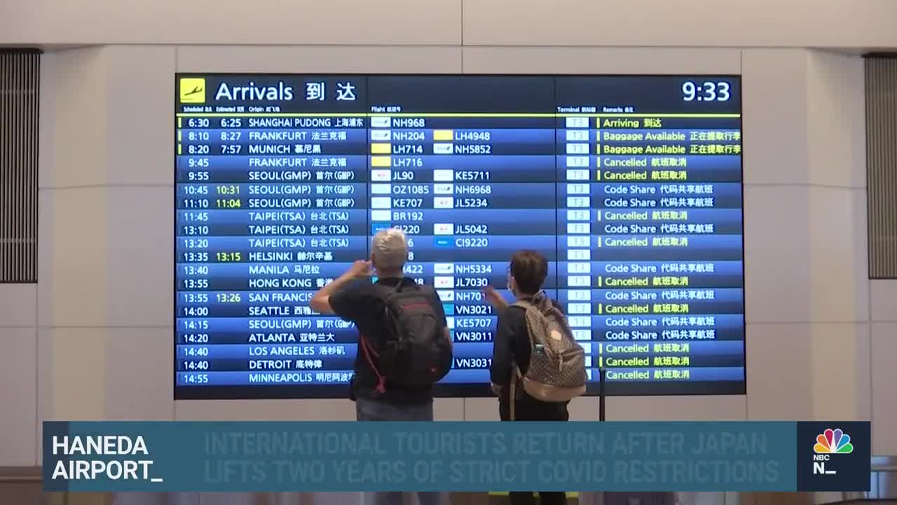 Tourists From Abroad Flock To Japan After Covid Restrictions Lifted