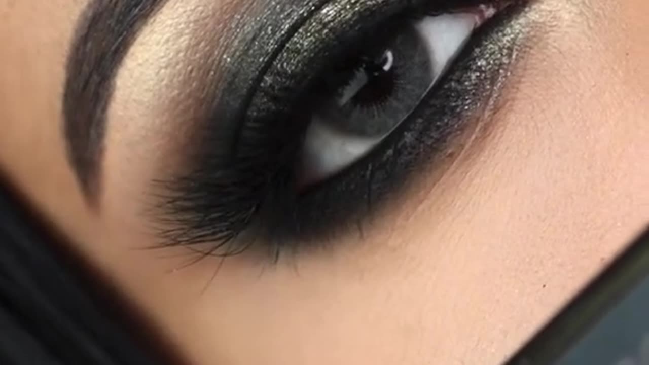 Smokey eye makeup