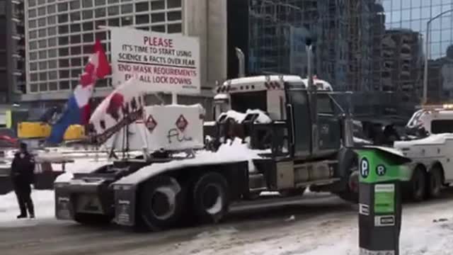 The last truck in the Ottawa convoy towed away