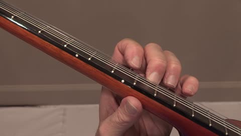 Tech Tip The Left-Hand Thumb Video #4: Descending Shifts without the Thumb on the Neck