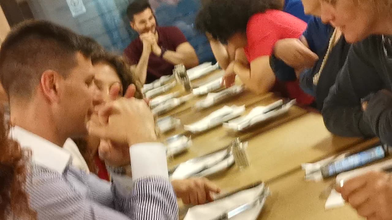 Il giovedì della cena sociale 1/2