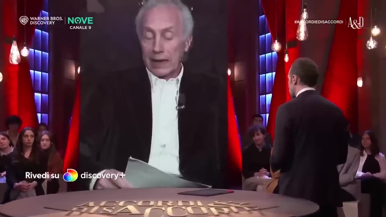 Travaglio in tv parla delle guerre in corso e quelle future MERDALIA 💩 DOVE TUTTI I POLITICI SONO SCHIAVI E CAMERIERI DEI BANCHIERI,MERDALIA💩UN PAESE DI MERDA DI POLITICI CORROTTI E UN POPOLO D'IDIOTI
