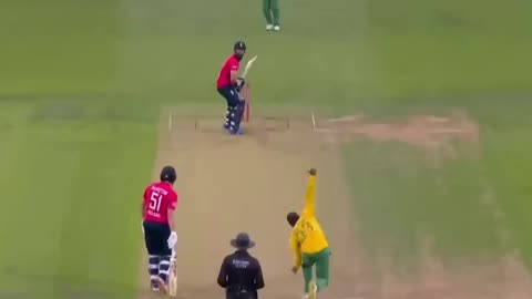 Moin Ali 3 big sixea against South Africa