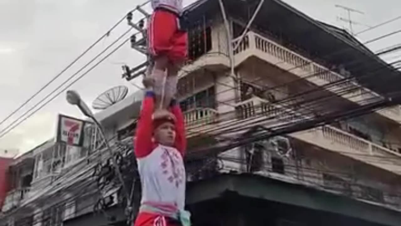 Amazing Human Tower