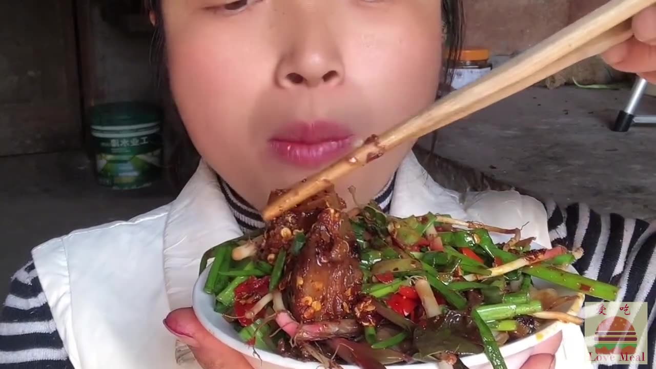 Another meal of simple meat and vegetable rice