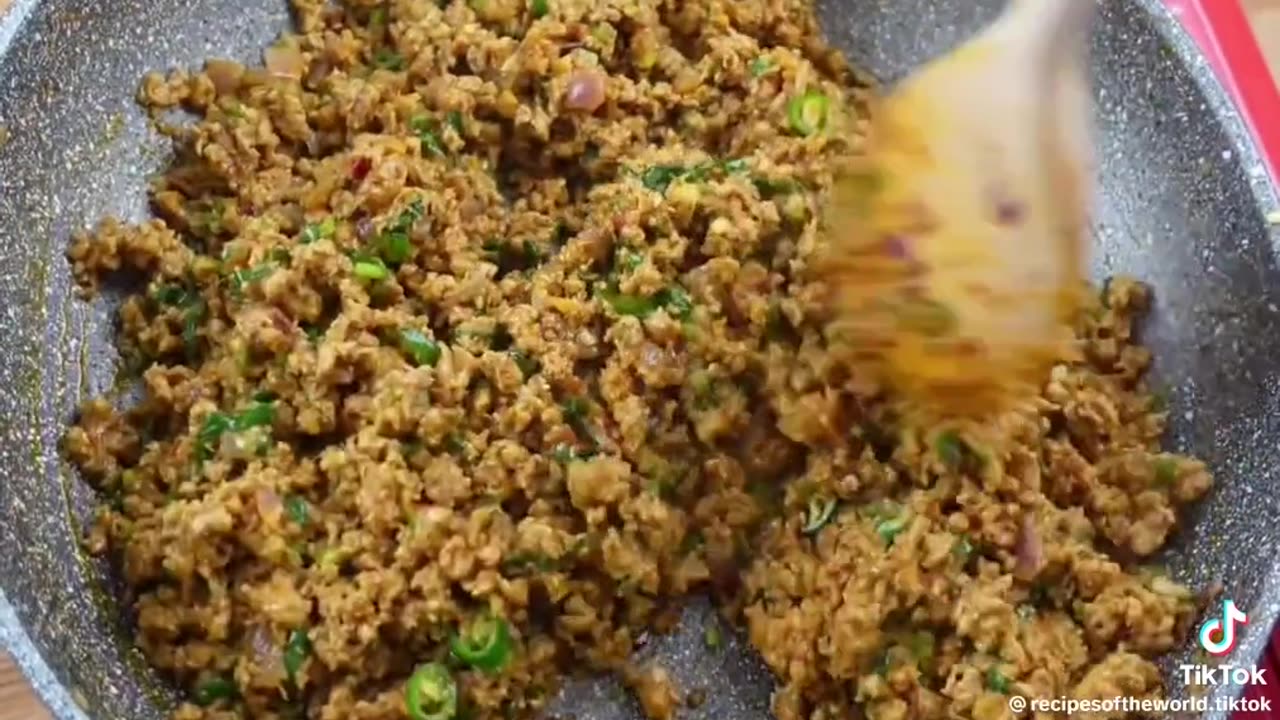 Keema Aluo Roll | Aluo Keema Roll