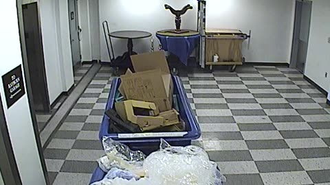 6087RHOBG3G308LobbyNorth_2021-01-05_19h00min02s560ms.mp4