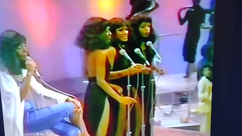 Donna Summer Winter Melody 1976 (Soul Train)