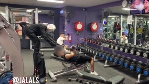 JALALS SLENDER MAN PRANK