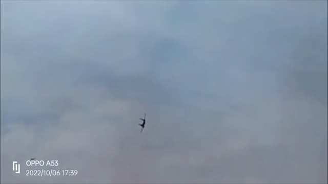 The bombing run of 2 Russian Su-35 on Ukranian troops in Liman: FAB 500 bombs