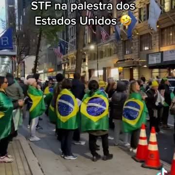 NEW YORK, NOVEMBER, 13, 2022, BANDIDOS ACHINCALHADOS