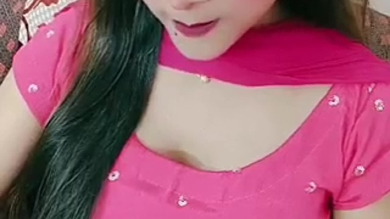 YouCut_20240907_priya live popu apps