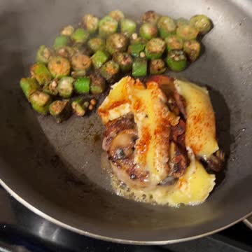 Hatch green chili burger patty