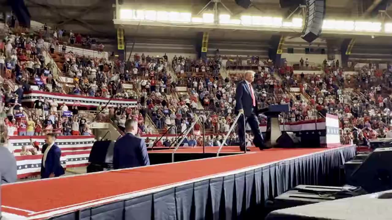 President Trump concluding his speech in Harrisburg, Pennsylvania…