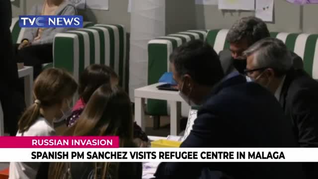 (SEE VIDEO) Spanish PM Sanchez Visits Refugee Centre in Malaga