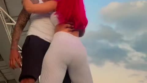 Vcs viram a gente cantando essa música