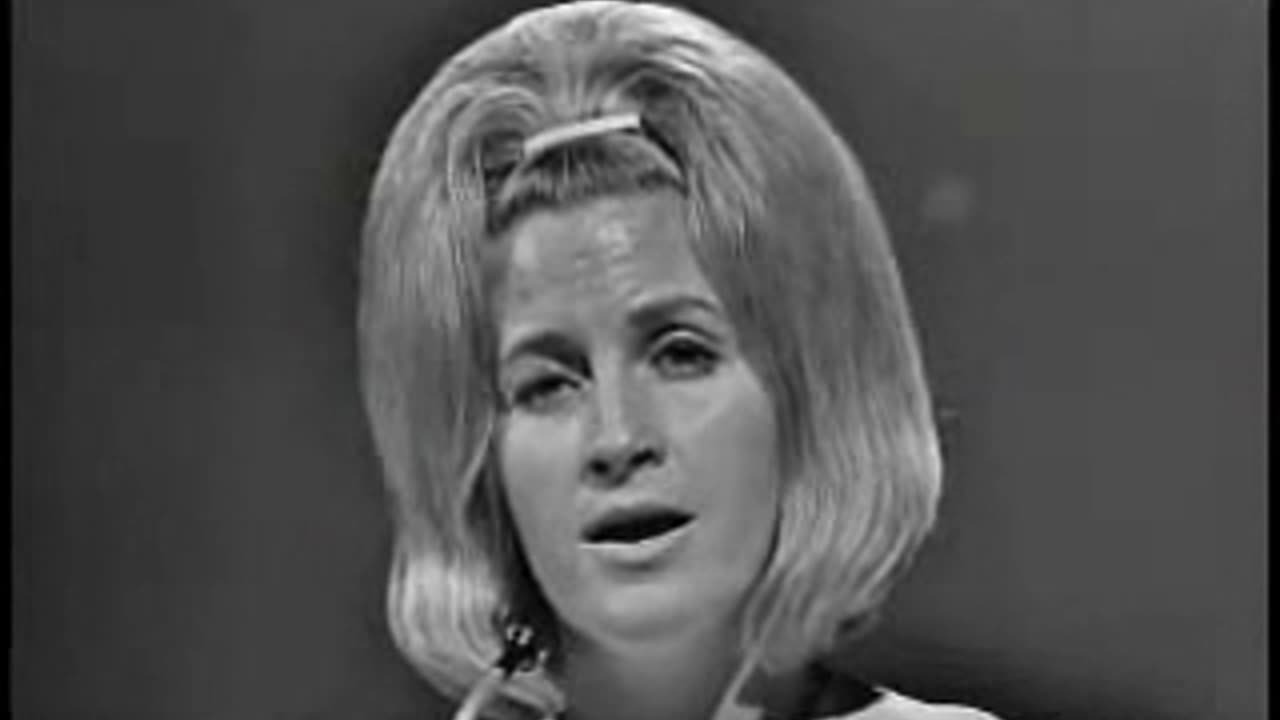 Skeeter Davis - The End Of The World = Music Video 1963