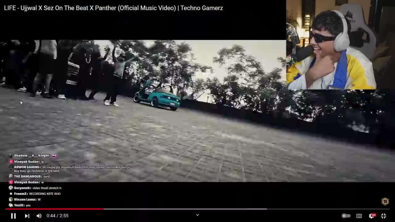 Rachitroo reacts on techno gamers song.