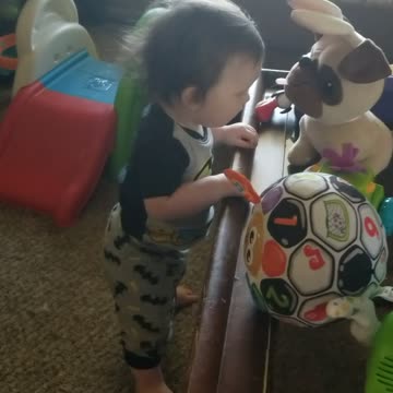 Shake that booty baby