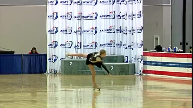 ampionships...JWC women freeskating (Courtney Kennedy)_Cut