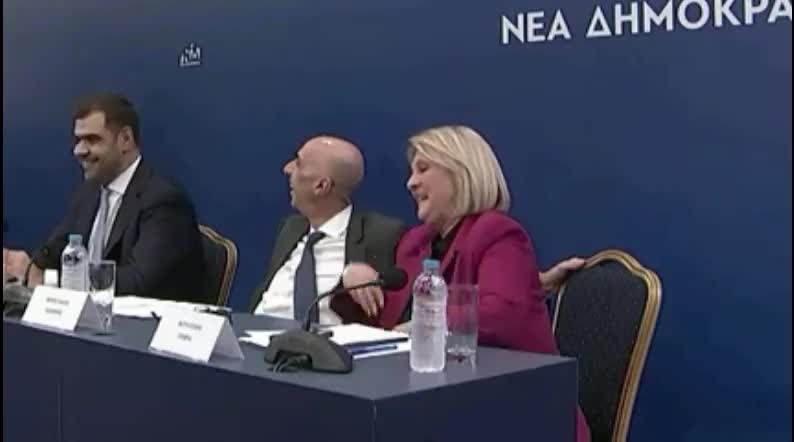 Ωραίο ρινγκτοουν