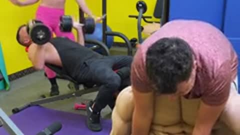 guy TRANSFORMS to get gym girl's number!!!❤