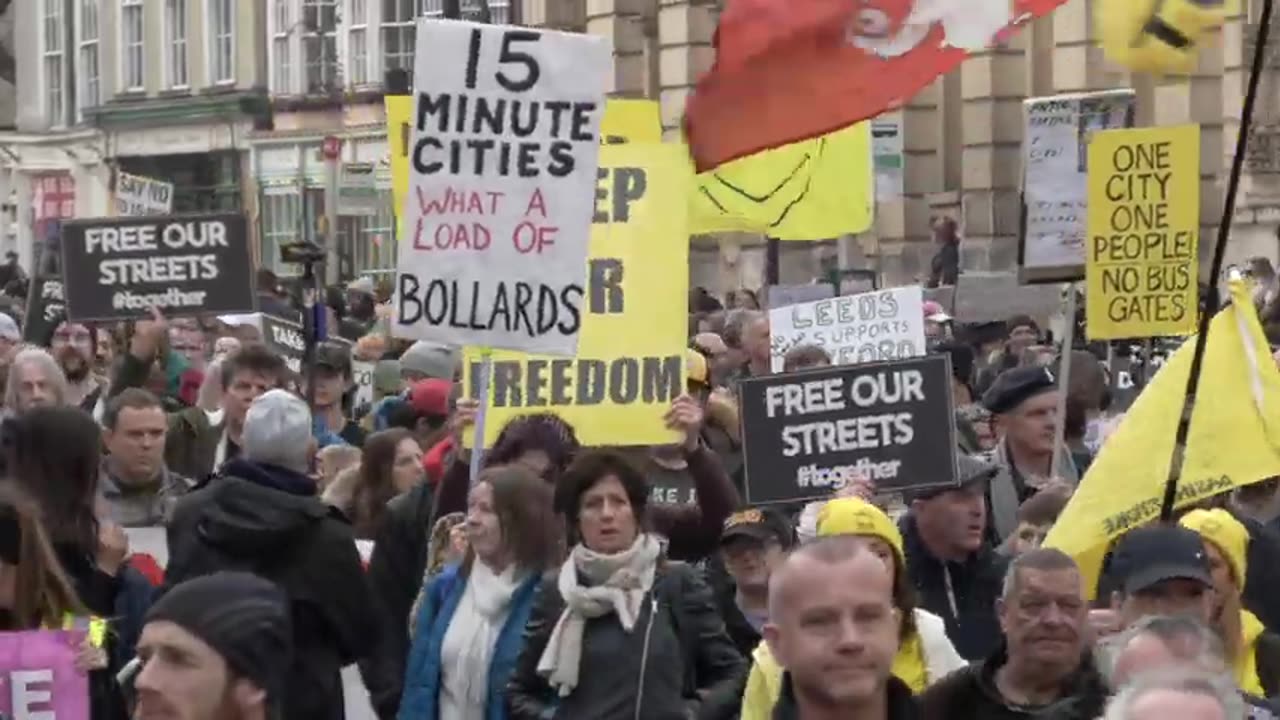 Brilliant scenes from Oxford today as thousands hit the streets against 15 minute cities