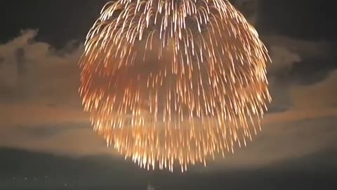 Worlds Biggest Firework Is Insane 🤯