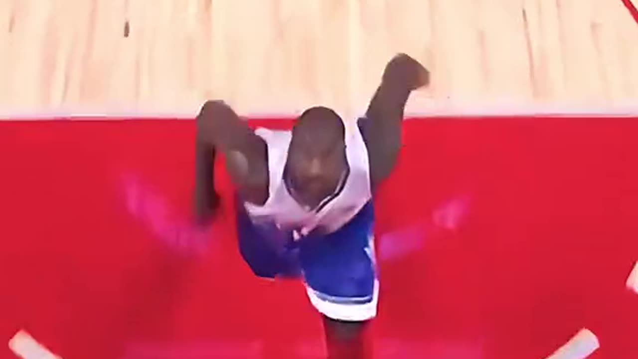 Shaq O’neal All-star funny moment#shaq #NBA #funnymoments