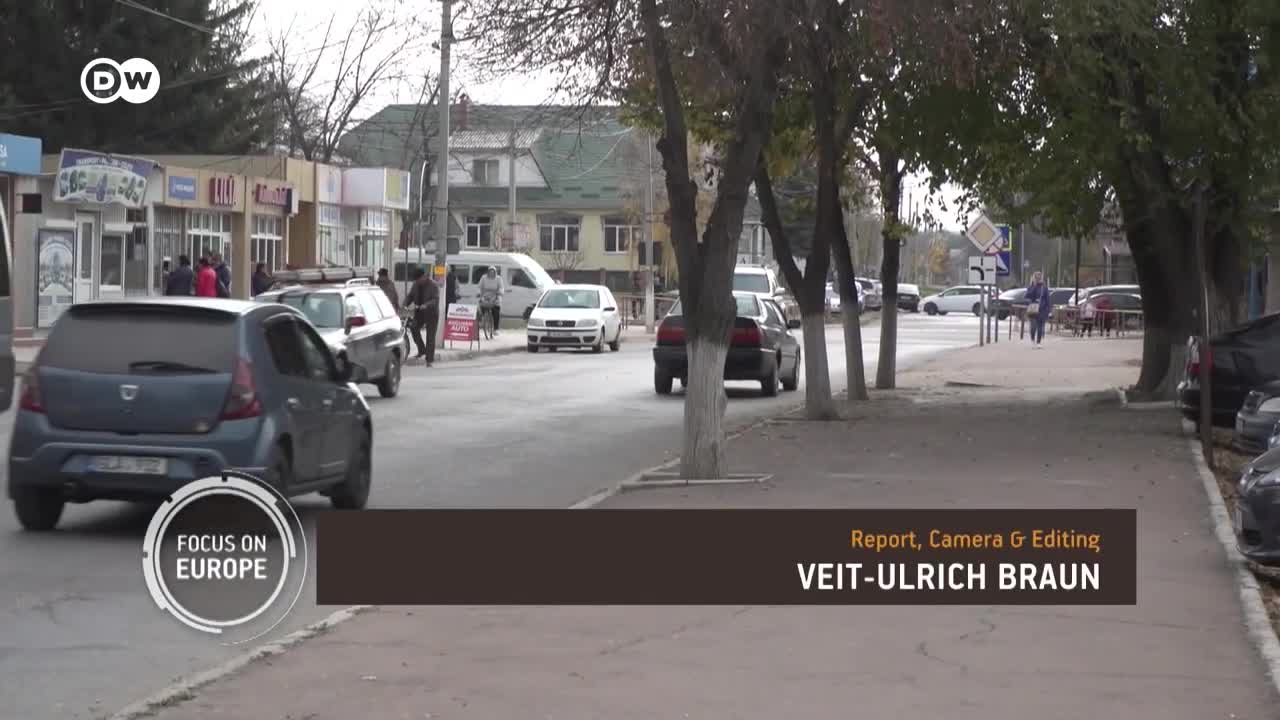 Russia cuts off gas to Moldova as it moves toward Europe